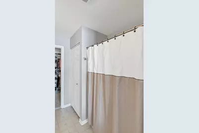 6711 Glenmoor Court, McHenry, IL 60050 - Photo 19