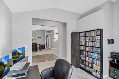 6711 Glenmoor Court, McHenry, IL 60050 - Photo 27