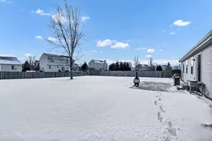 6711 Glenmoor Ct, McHenry, IL 60050 - Photo 37