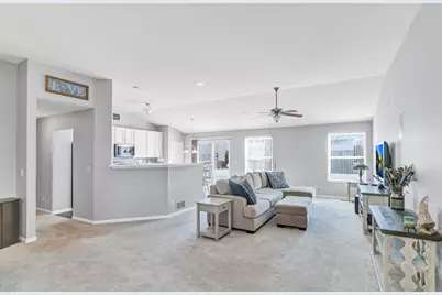 6711 Glenmoor Court, McHenry, IL 60050 - Photo 7