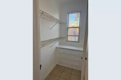 1647 Oak Park Avenue #2F, Berwyn, IL 60402 - Photo 9