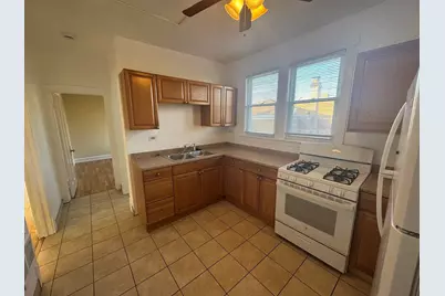 1647 Oak Park Avenue #2F, Berwyn, IL 60402 - Photo 7