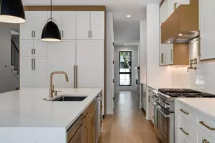 3624 N Leavitt St, Chicago, IL 60618 - Photo 5