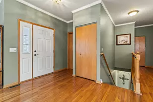 1553 Benzie Cir, Romeoville, IL 60446 - Photo 9