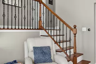 404 Lawrence Ave, Glen Ellyn, IL 60137 - Photo 7