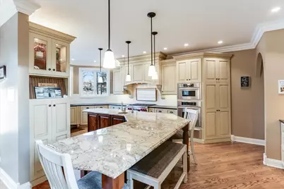 27022 W Coventry Court, Lake Barrington, IL 60010 - Photo 17