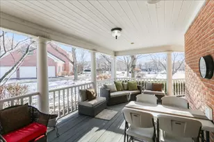 27022 W Coventry Ct, Lake Barrington, IL 60010 - Photo 7