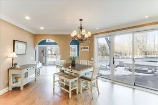 27022 W Coventry Ct, Lake Barrington, IL 60010 - Photo 23