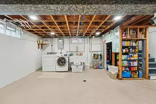 735 E 163rd St, South Holland, IL 60473 - Photo 21