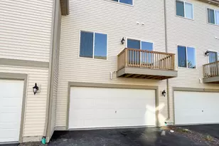 255 Regency Ct, Wauconda, IL 60084 - Photo 19