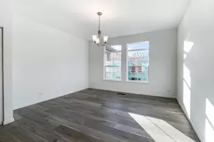 255 Regency Ct, Wauconda, IL 60084 - Photo 13