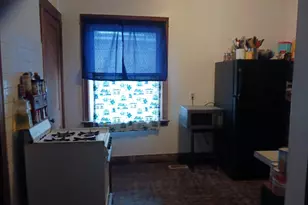 3424 W 64th Pl, Chicago, IL 60629 - Photo 7