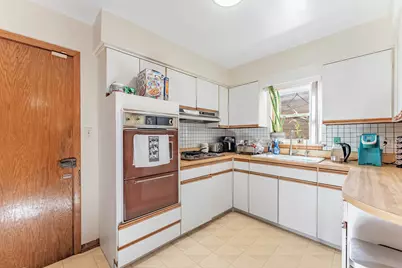 2709 S 60th Court, Cicero, IL 60804 - Photo 13