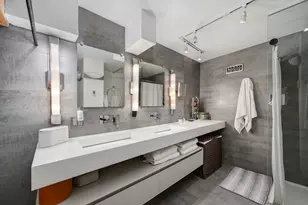 411 W Ontario St, Chicago, IL 60654 - Photo 17