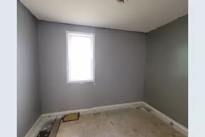 303 W 153rd Place, Calumet City, IL 60409 - Photo 7