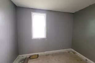 303 W 153rd Pl, Calumet City, IL 60409 - Photo 7