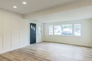 313 Grand Blvd, Loves Park, IL 61111 - Photo 3