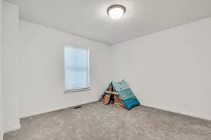 32075 Savannah Dr, Lakemoor, IL 60051 - Photo 33