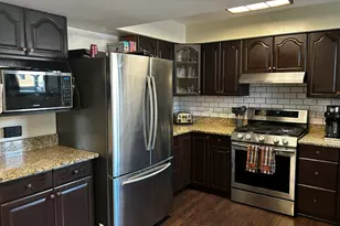 4218 Konrad Ave, Lyons, IL 60534 - Photo 7