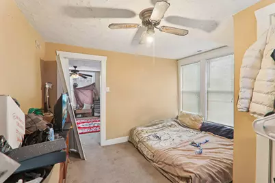 262 S Weston Avenue, Elgin, IL 60123 - Photo 19