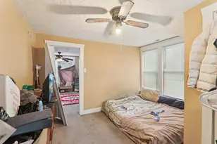 262 S Weston Ave, Elgin, IL 60123 - Photo 19