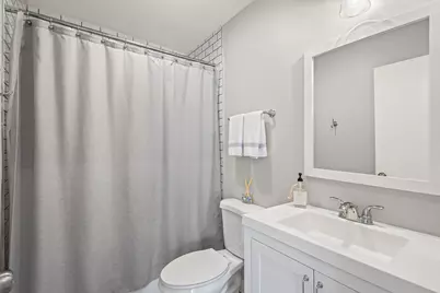 6100 N Overhill Avenue, Chicago, IL 60631 - Photo 21