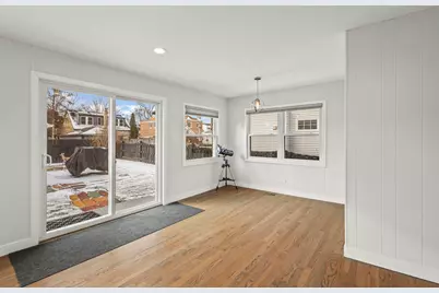 6100 N Overhill Avenue, Chicago, IL 60631 - Photo 11