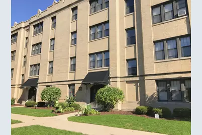 1939 Grove Avenue #102, Berwyn, IL 60402 - Photo 1