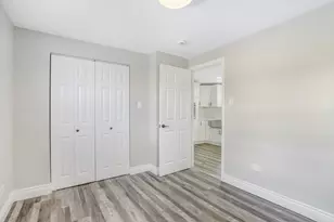 13049 S Brandon Ave, Chicago, IL 60633 - Photo 9