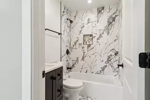 128 N 22nd Ave, Melrose Park, IL 60160 - Photo 31