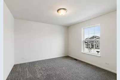 31998 Savannah Drive, Lakemoor, IL 60051 - Photo 17