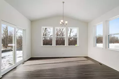 31998 Savannah Drive, Lakemoor, IL 60051 - Photo 11