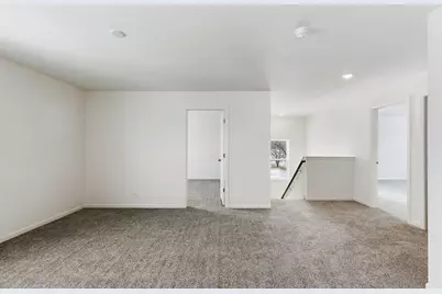 31998 Savannah Drive, Lakemoor, IL 60051 - Photo 15