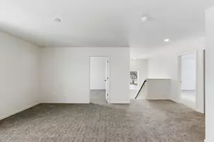 31998 Savannah Dr, Lakemoor, IL 60051 - Photo 15