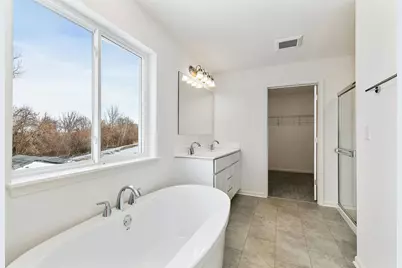 31998 Savannah Drive, Lakemoor, IL 60051 - Photo 23