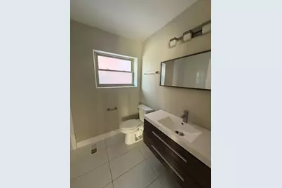 4052 N Olcott Avenue, Norridge, IL 60706 - Photo 7