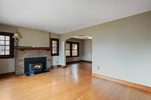 1826 41st St, Rock Island, IL 61201 - Photo 9