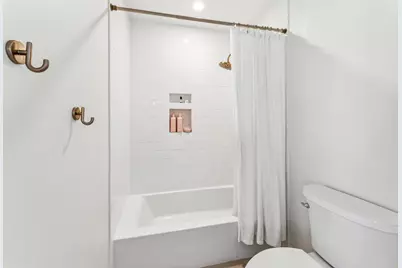 1213 Silver Pine Drive, Hoffman Estates, IL 60010 - Photo 21