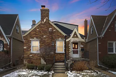 5845 W Ainslie Street, Chicago, IL 60630 - Photo 1