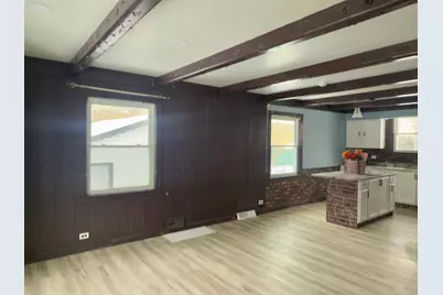 2N152 Wisconsin Avenue, Villa Park, IL 60181 - Photo 3