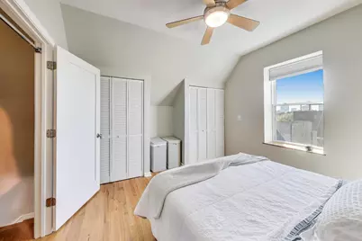 1537 W Augusta Boulevard #3R, Chicago, IL 60642 - Photo 11