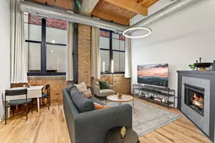 215 N Aberdeen St, Chicago, IL 60607 - Photo 9