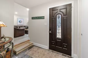 30W440 Whitney Rd, West Chicago, IL 60185 - Photo 3