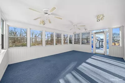 409 Essex Court, Geneva, IL 60134 - Photo 15