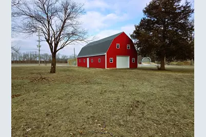 705 W Commercial Street, Lyndon, IL 61261 - Photo 15