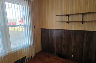 705 W Commercial St, Lyndon, IL 61261 - Photo 11