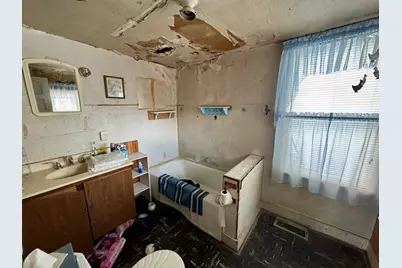 814 N 1st Street, Princeton, IL 61356 - Photo 11