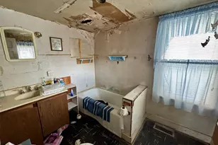 814 N 1st St, Princeton, IL 61356 - Photo 11