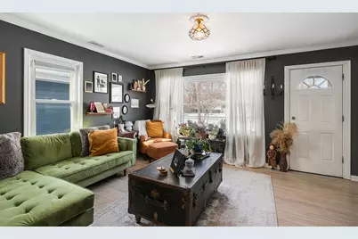 18229 W Big Oaks Road, Grayslake, IL 60030 - Photo 3