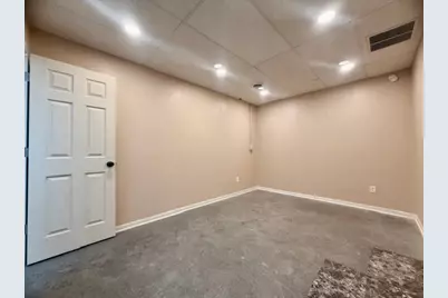 2 Hankes Road #B, Aurora, IL 60506 - Photo 5